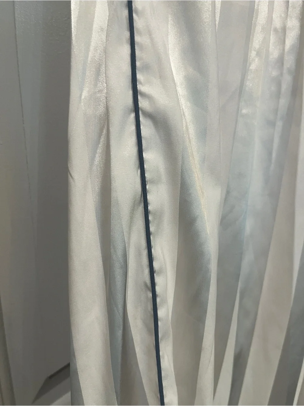 Free people White matte striped Satin wide leg pj pants. So chic!